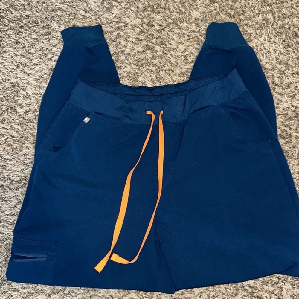 Figs Zamora High Waisted 2.0 Jogger Scrub Pant-Size L